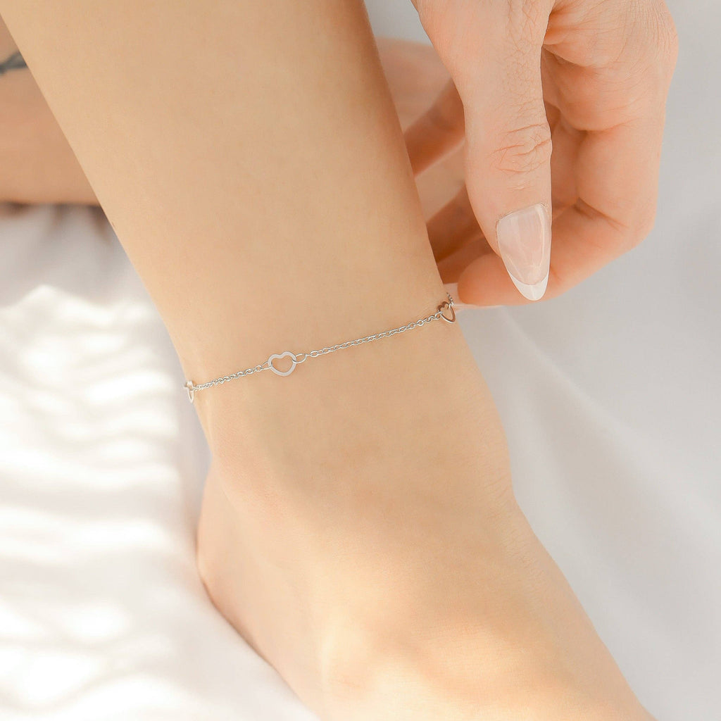 WJW - 18K Gold PVD Stainless Station Hearts Chain Anklet