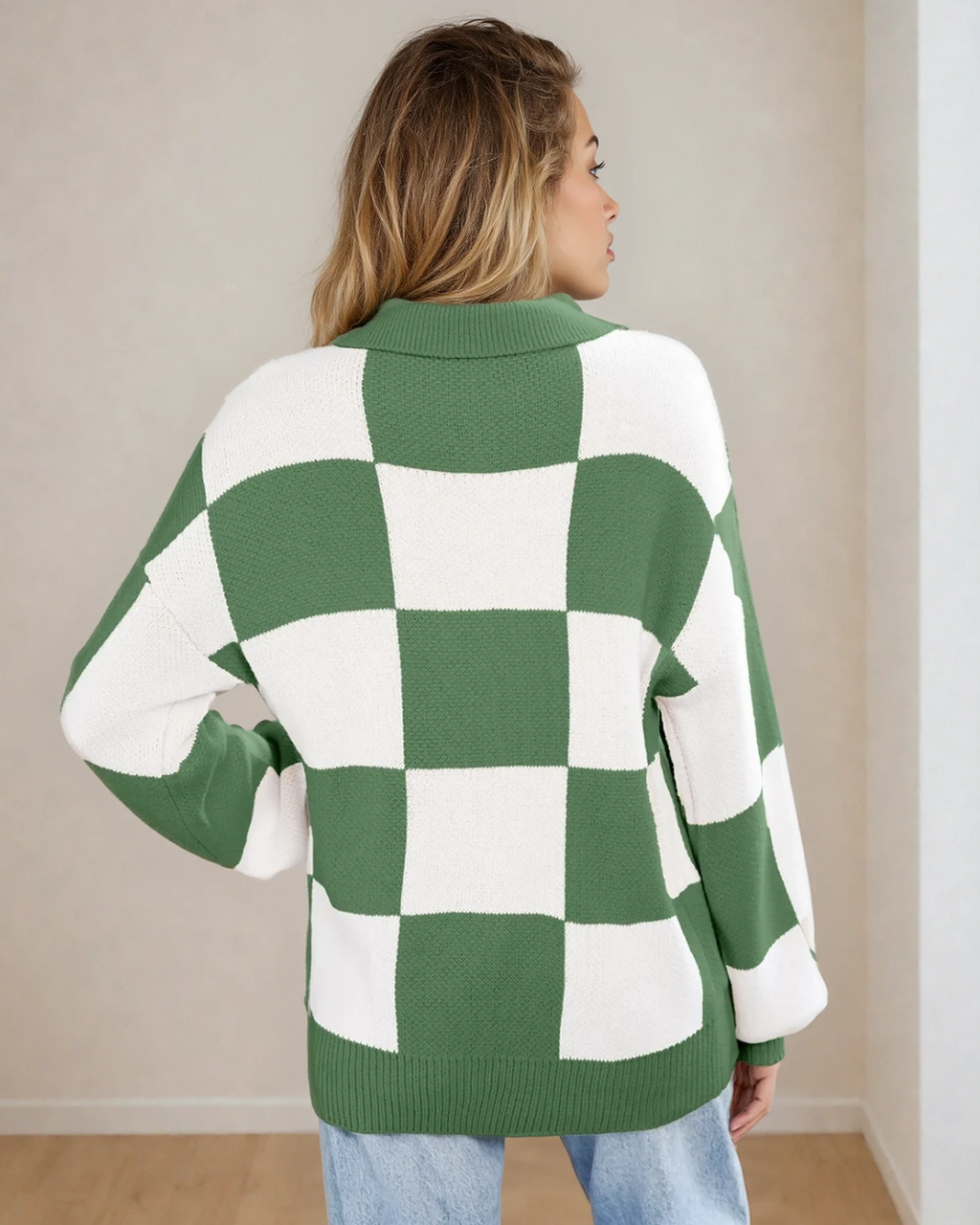 V Neck Checkered Sweater - Green