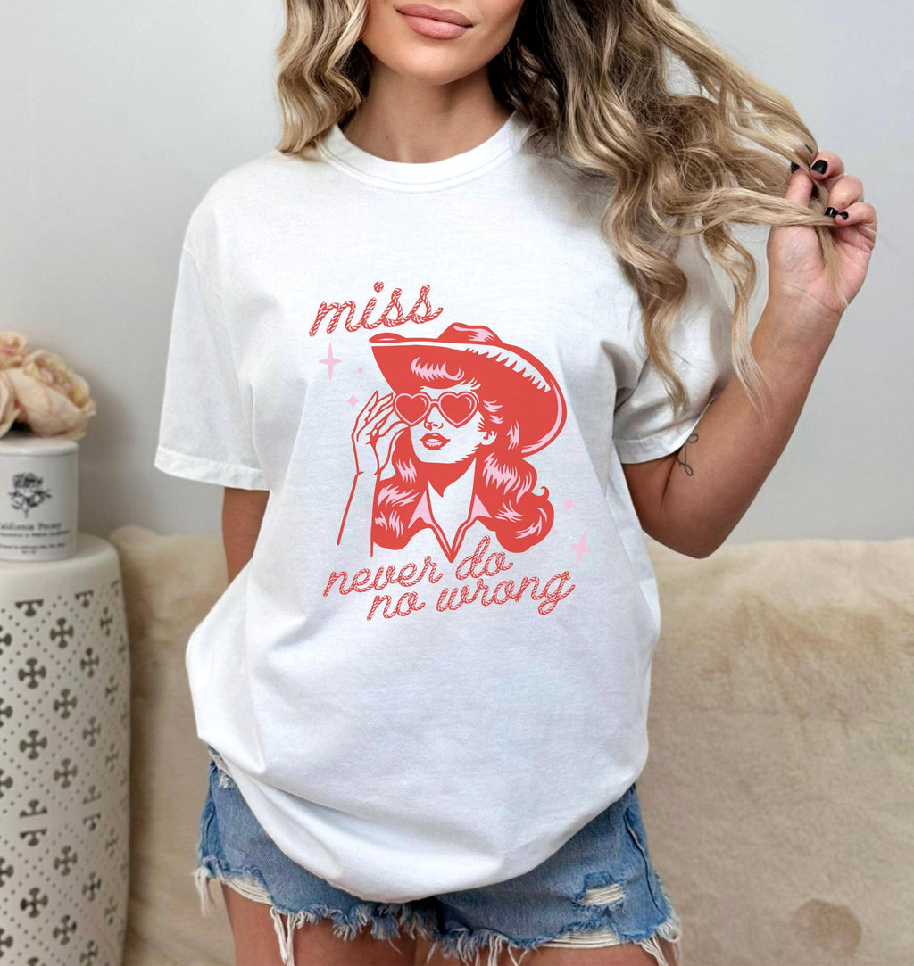 TheKingShirt - Retro Disco Cowgirl Tee Sassy Y2K Aesthetic Country Concert