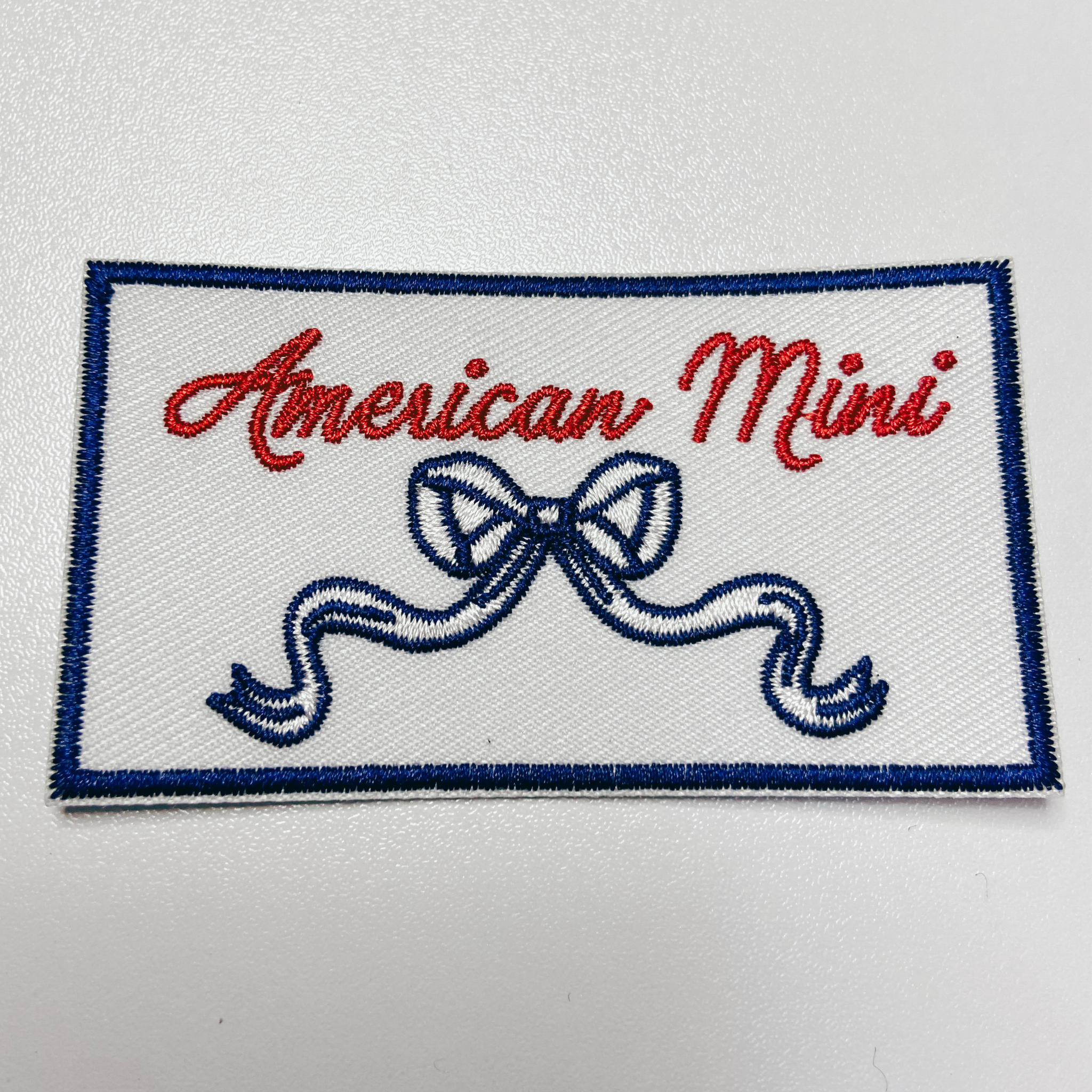TEELUX - American Mama or American Mini  -  Embroidered hat Patch